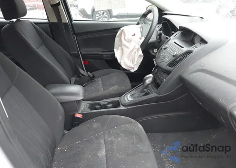 2015 Ford Focus Se z USA, uszkodzony, nr VIN 1FADP3K2XFL301160